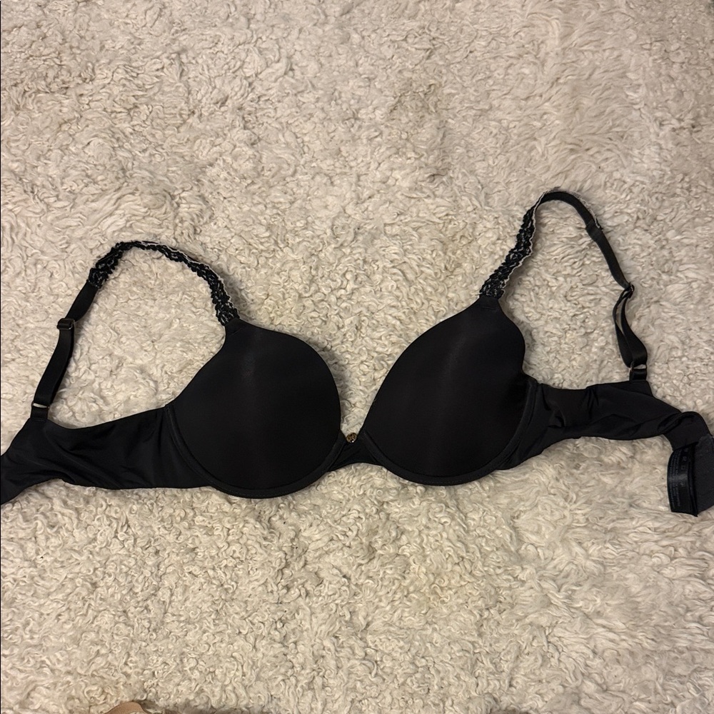 Natori Black Lace Strap Bra